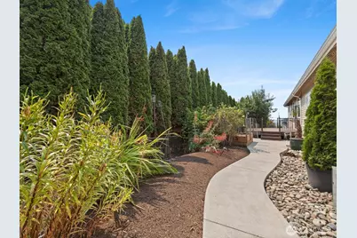 6710 45th Place NE, Marysville, WA 98270 - Photo 32