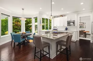 2836 277th Terrace SE, Sammamish, WA 98075 - Photo 18