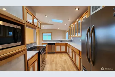 825 Brokaw Road, Camano Island, WA 98282 - Photo 24