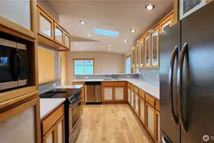 825 Brokaw Rd, Camano Island, WA 98282 - Photo 24