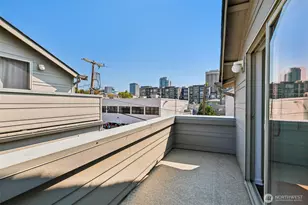4341 8th Ave NE, Seattle, WA 98105 - Photo 24