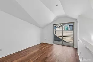 4341 8th Ave NE, Seattle, WA 98105 - Photo 18