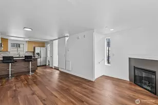 4341 8th Ave NE, Seattle, WA 98105 - Photo 4