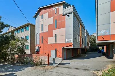 4341 8th Avenue NE, Seattle, WA 98105 - Photo 1