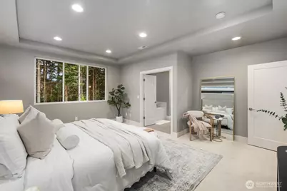 13437 Edmunds Parkway E, Bonney Lake, WA 98391 - Photo 26