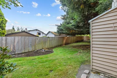 23718 13th Place S #901, Des Moines, WA 98198 - Photo 24