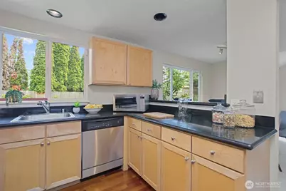 23718 13th Place S #901, Des Moines, WA 98198 - Photo 12
