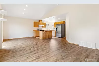11543 62nd Avenue S, Seattle, WA 98178 - Photo 8