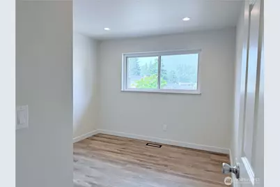 4017 S 297th Place, Auburn, WA 98001 - Photo 16