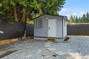 15722 52nd St E, Sumner, WA 98390 - Photo 32