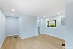 15722 52nd St E, Sumner, WA 98390 - Photo 14