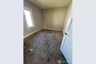 505 S 55th Street, Tacoma, WA 98408 - Photo 8