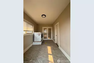 505 S 55th Street, Tacoma, WA 98408 - Photo 12