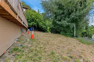 1924 S Graham St, Seattle, WA 98108 - Photo 10