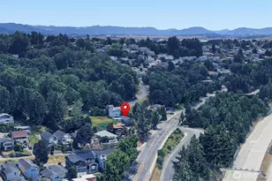 1924 S Graham St, Seattle, WA 98108 - Photo 14
