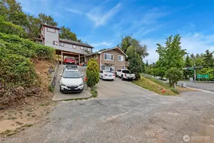 1924 S Graham St, Seattle, WA 98108 - Photo 8