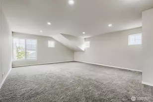 4613 NE 2nd St, Renton, WA 98059 - Photo 12