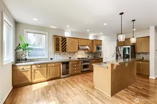 4613 NE 2nd St, Renton, WA 98059 - Photo 8