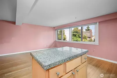 1601 Taylor Avenue N #204, Seattle, WA 98109 - Photo 16