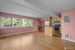 1601 Taylor Ave N, Seattle, WA 98109 - Photo 4
