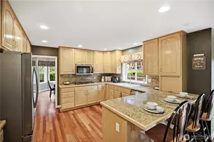 13204 115th St E, Puyallup, WA 98374 - Photo 8
