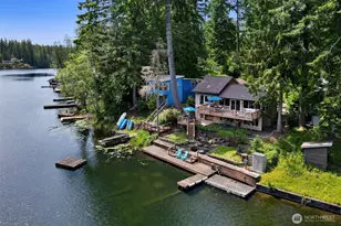 292 NE Lake Dr, Tahuya, WA 98588 - Photo 2