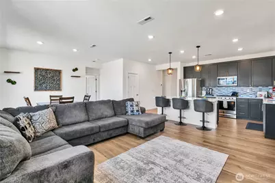 12701 177th Avenue E, Bonney Lake, WA 98391 - Photo 14