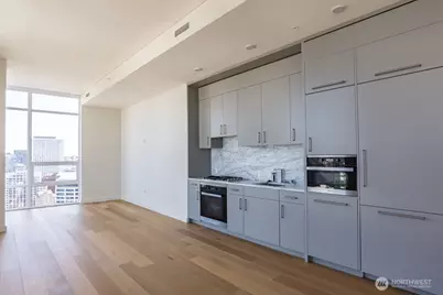 121 Stewart Street #3501, Seattle, WA 98101 - Photo 4