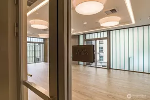 121 Stewart St, Seattle, WA 98101 - Photo 22