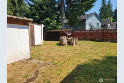 6357 Santa Fe Trail, Maple Falls, WA 98266 - Photo 4