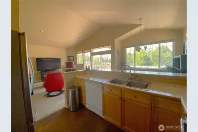 18664 NE 56th Court #FF1866, Redmond, WA 98052 - Photo 12