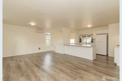 1002 E 71st Street Ct, Tacoma, WA 98404 - Photo 10
