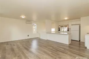 1002 E 71st Street Ct, Tacoma, WA 98404 - Photo 10