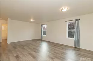 1002 E 71st Street Ct, Tacoma, WA 98404 - Photo 6