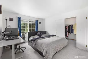 25700 SE 35th Pl, Sammamish, WA 98029 - Photo 24