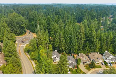 25700 SE 35th Place, Issaquah, WA 98029 - Photo 32