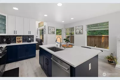 25700 SE 35th Place, Issaquah, WA 98029 - Photo 12