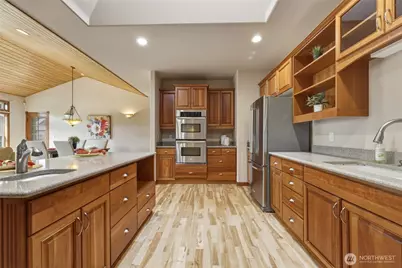 9315 Milburn Loop SE, Olympia, WA 98513 - Photo 12