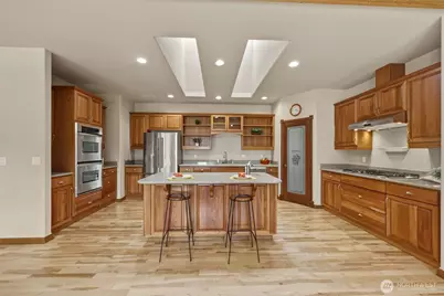 9315 Milburn Loop SE, Olympia, WA 98513 - Photo 10