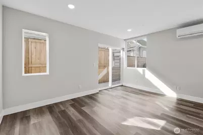 503 NE 42nd Street, Seattle, WA 98105 - Photo 8
