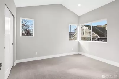 503 NE 42nd Street, Seattle, WA 98105 - Photo 12