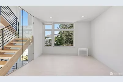 710 14th Avenue #C, Seattle, WA 98122 - Photo 8