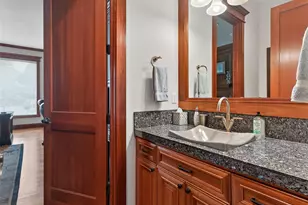 1005 SE 201st Ct, Camas, WA 98607 - Photo 8