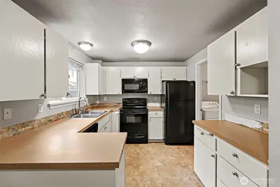 12014 113th Avenue Ct E #20, Puyallup, WA 98374 - Photo 8