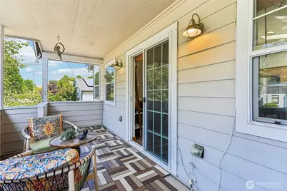 4856 18th Avenue SW, Seattle, WA 98106 - Photo 8