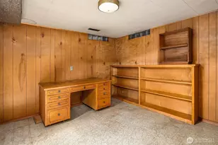 941 N 103rd St, Seattle, WA 98133 - Photo 6