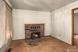 941 N 103rd St, Seattle, WA 98133 - Photo 2