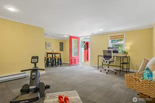 18005 Fremont Ave N, Shoreline, WA 98133 - Photo 16