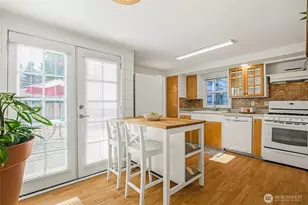18005 Fremont Ave N, Shoreline, WA 98133 - Photo 6
