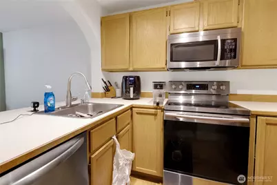 17521 118th Avenue SE #K3, Renton, WA 98058 - Photo 10